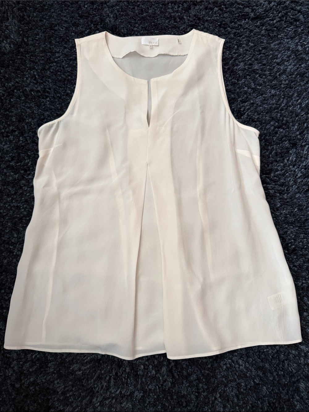 ecru Sleeveless Cream Split-Front Camisole